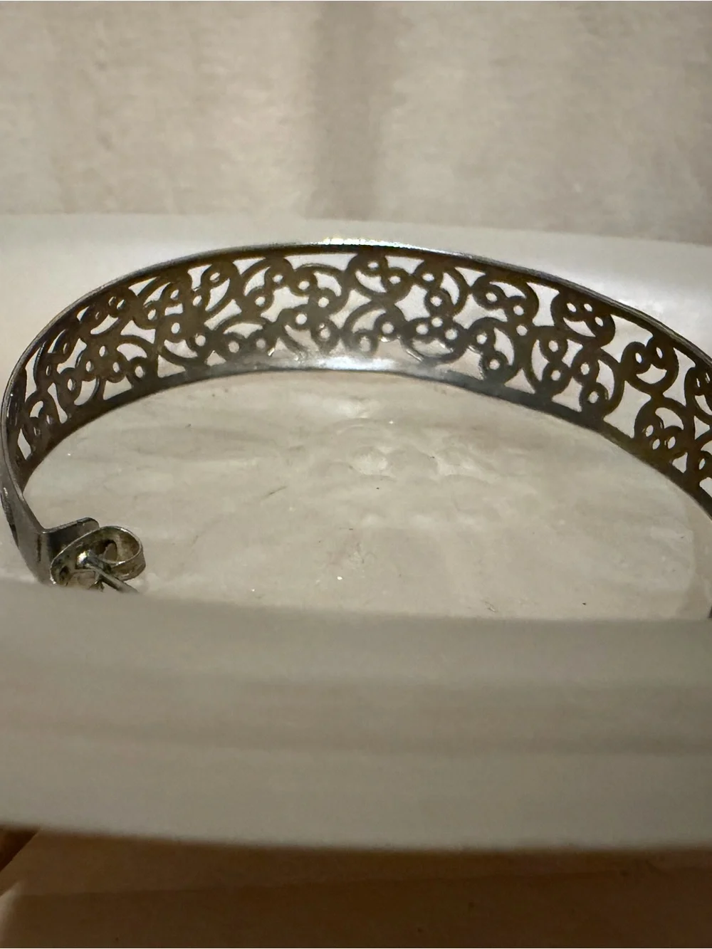 Filigree Hoop Earrings - Elegant Women's Jewelry